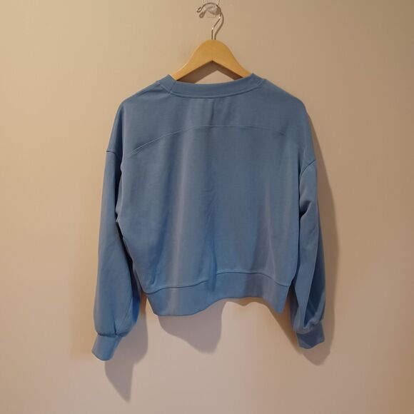 Lululemon Softstreme Perfectly Oversized Cropped CrewAero Blue W3GL9S Size 6 - Picture 6 of 7